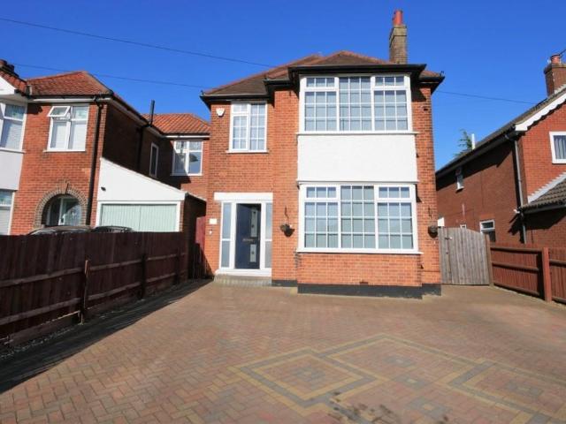 House for sale in Whitehouse, Key Street