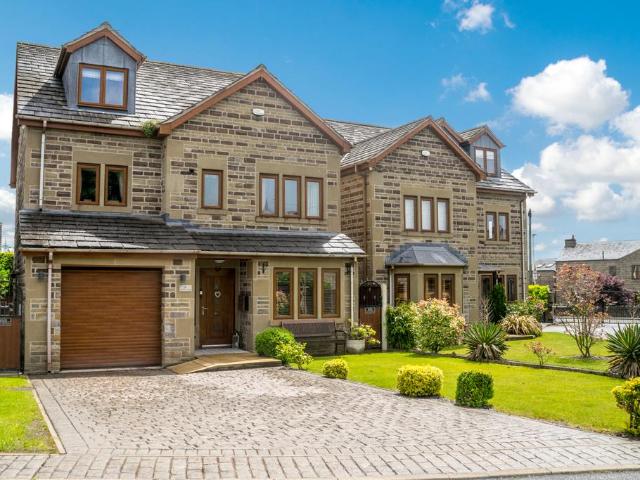 House for sale in West Ardsley, Woodkirk