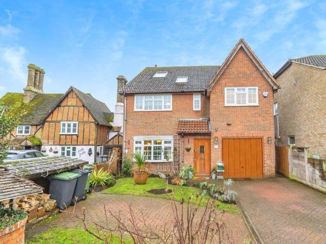 House for sale in Silsoe, Bedfordshire