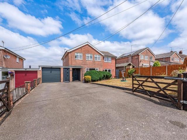 House for sale in Barton Stacey, Hampshire