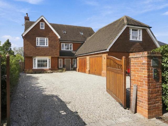 House for sale in Causeway End, Uttlesford