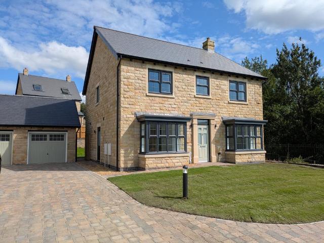 House for sale in Loveclough, Irwell Vale