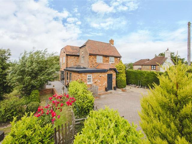 House for sale in Liddington, Swindon