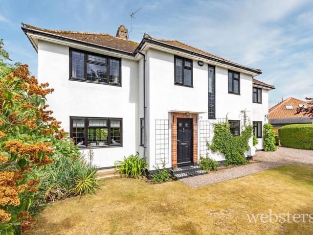 House for sale in Crostwick, Norfolk