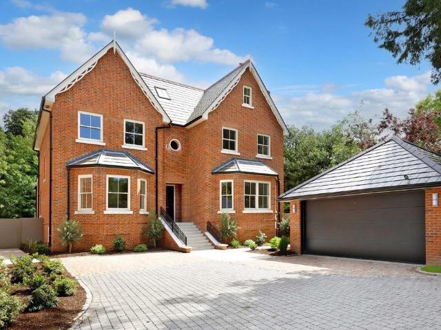 House for sale in Wooburn, Bourne End