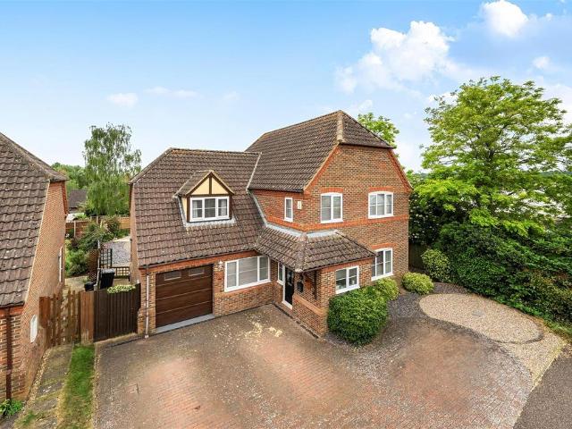 House for sale in Bedford