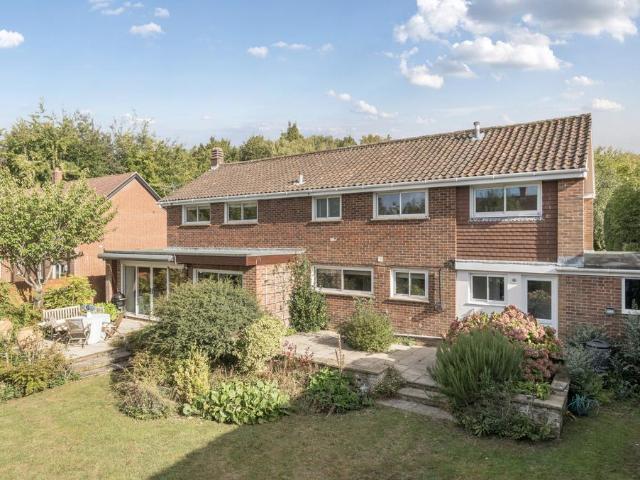 House for sale in Otterbourne, Hampshire
