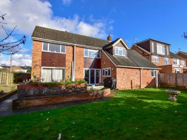 House for sale in Pouchen End, Hertfordshire