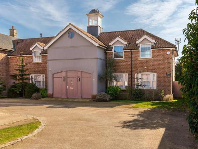 House for sale in Fordham Heath, Essex