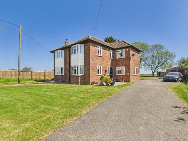 House for sale in Huntingdon, Cambridgeshire