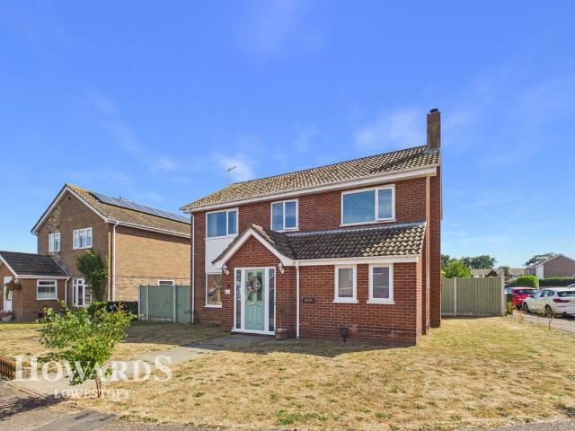 House for sale in Eastbridge, Suffolk