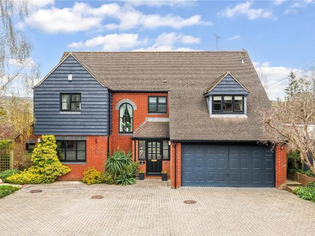 House for sale in Ewens Farm, Golden Valley