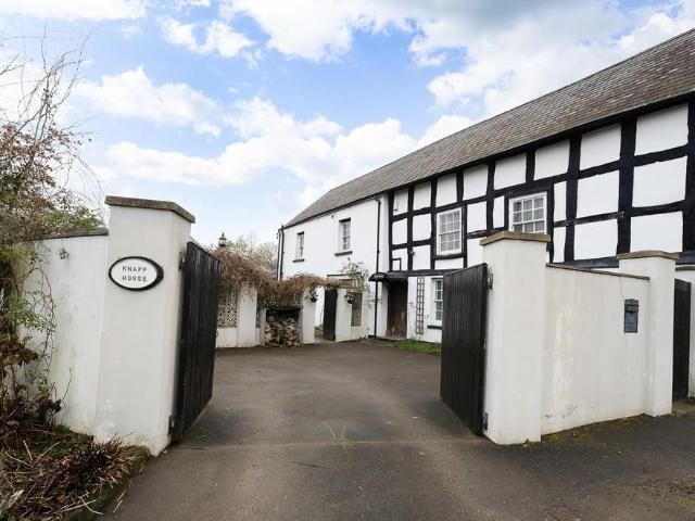 House for sale in Bromsberrow Heath, Gloucestershire