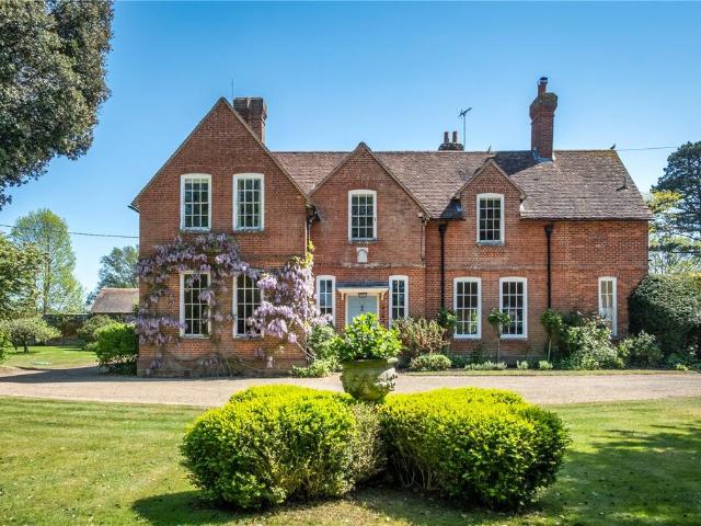 House for sale in Littlecote, West Sussex