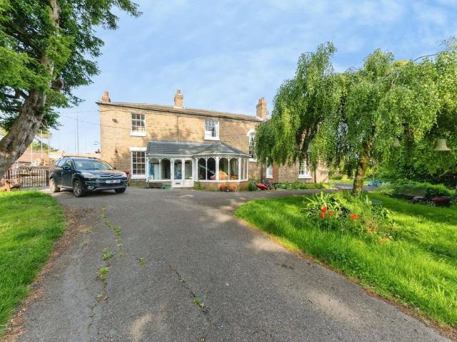 House for sale in Cadney, North Lincolnshire