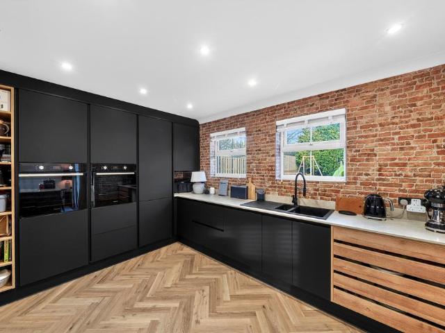 House for sale in Roby Mill, Lancashire