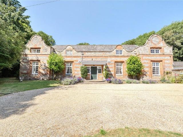 House for sale in Barton Stacey, Hampshire