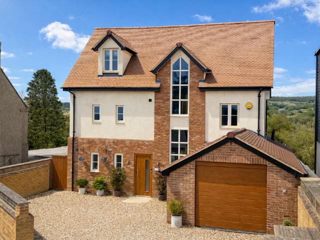 House for sale in North Wroughton, Swindon