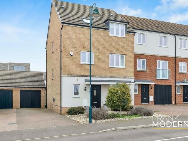 House for sale in Hampton Hargate, Peterborough