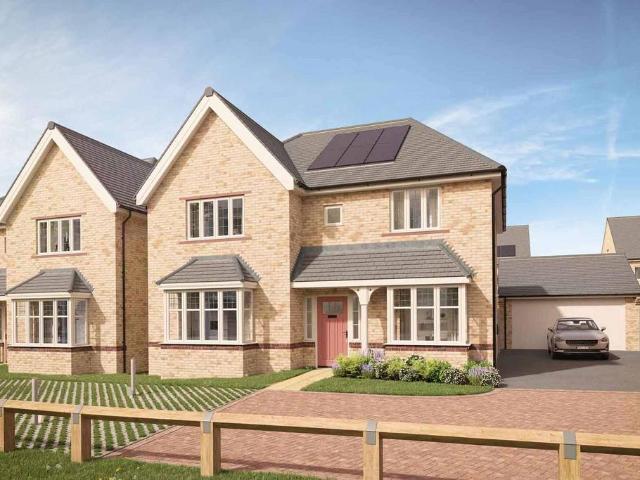 House for sale in Desborough