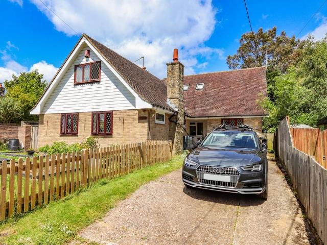 House for sale in Heathlands, East Sussex