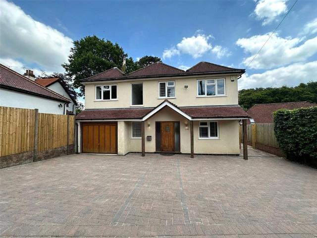 House for sale in Chalfont St. Peter, Denham