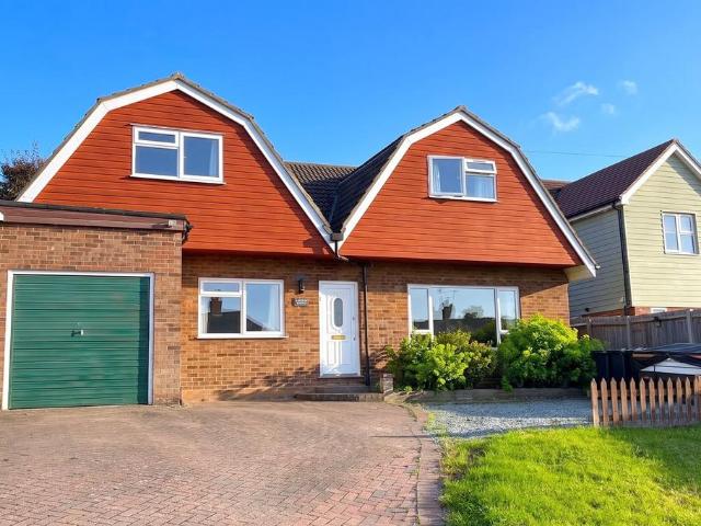 House for sale in Duton Hill, Essex