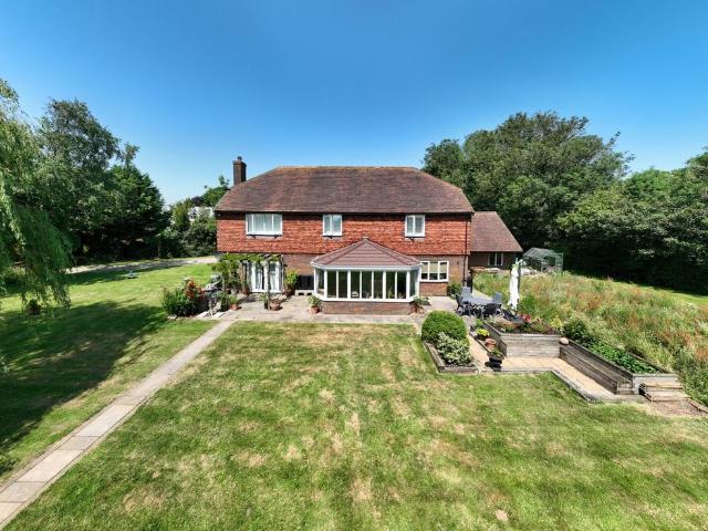 House for sale in West Hougham, Ash