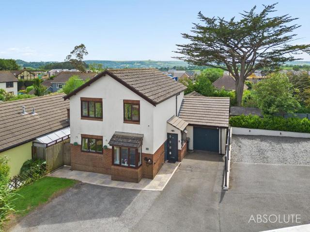 House for sale in Whiterock