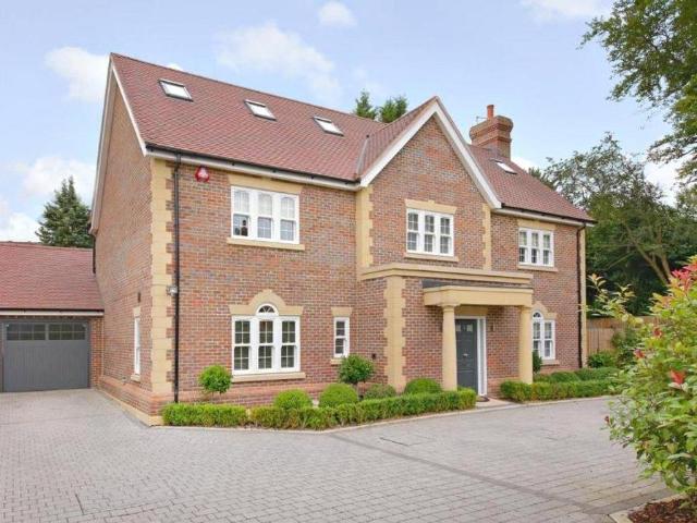 House for sale in Radlett, Hertfordshire