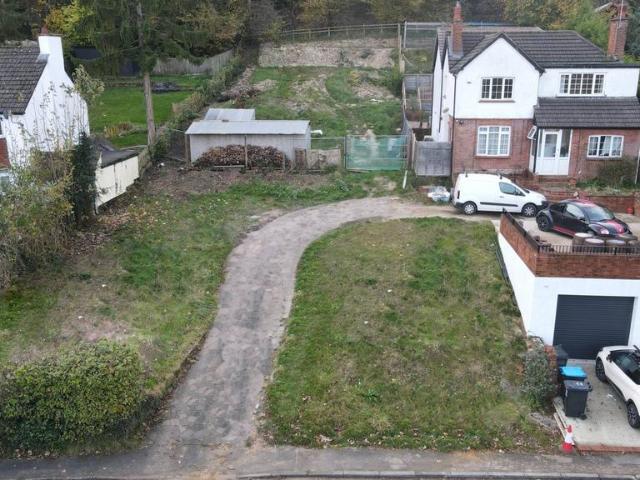 House for sale in Hillview, Surrey