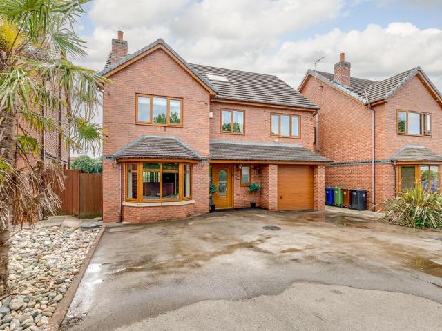 House for sale in The Bell, Wigan