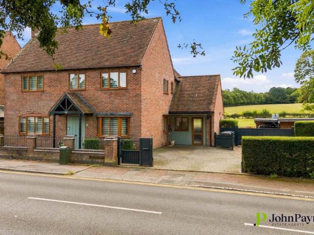 House for sale in West Midlands