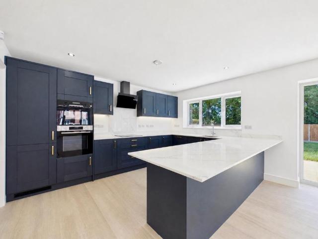 House for sale in Syston, Elmfield