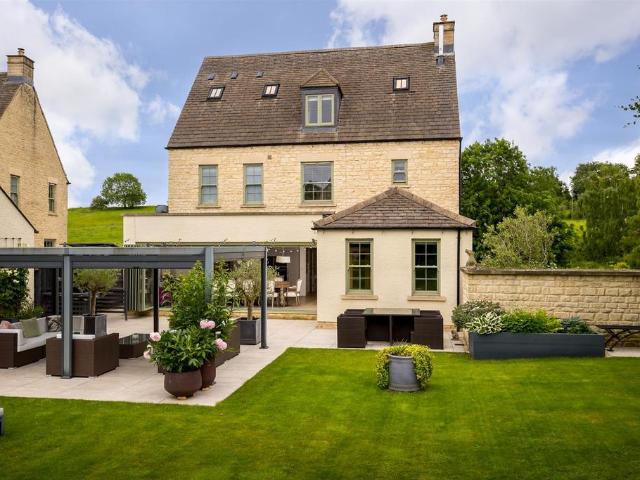 House for sale in Fossebridge, Gloucestershire