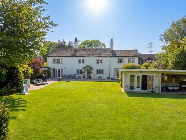 House for sale in Tong, West Yorkshire