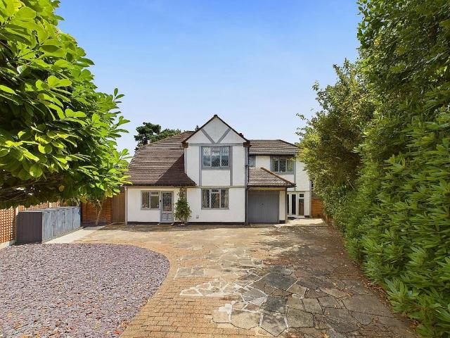 House for sale in St Mary Cray, Greater London