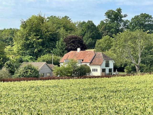House for sale in Littlecote, West Sussex