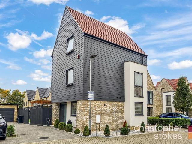 House for sale in Broxbourne, Hertfordshire