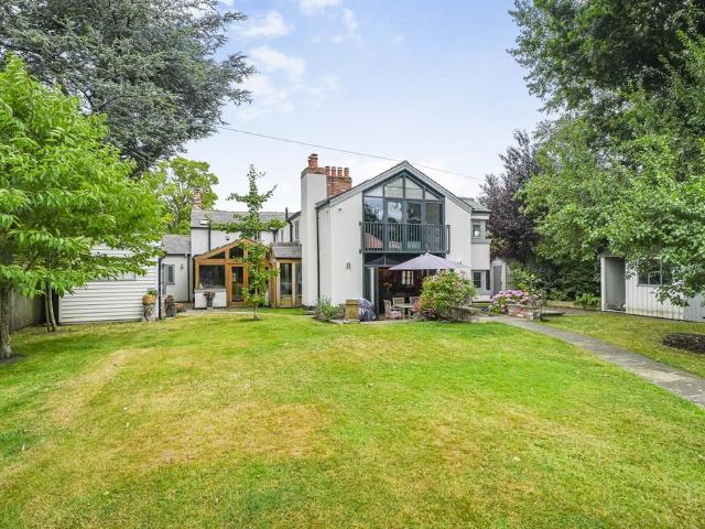 House for sale in Bird Estate, Poynton