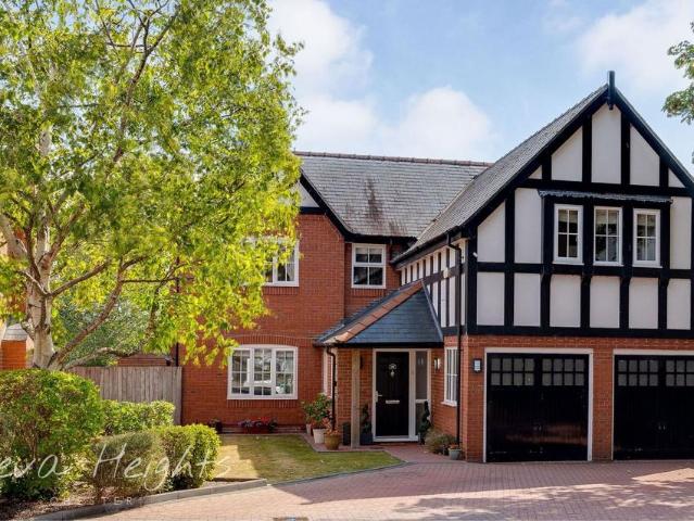 House for sale in Boughton Heath, Chester