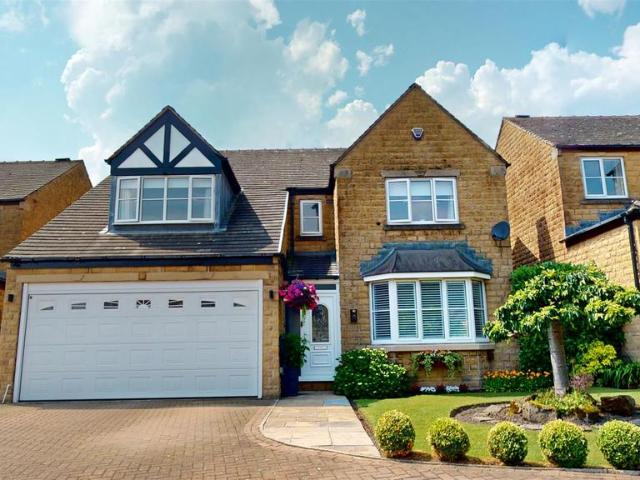 House for sale in Stone Chair, Northowram