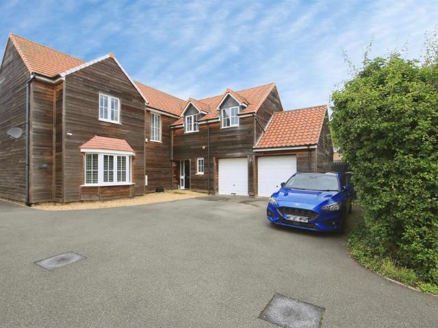 House for sale in Huntingdon, Cambridgeshire