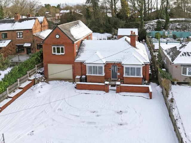 House for sale in Heath Hill, Telford