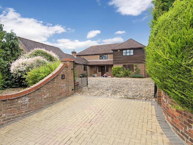 House for sale in Huntingdon, Cambridgeshire