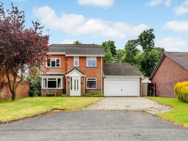 House for sale in Gedling, East Midlands