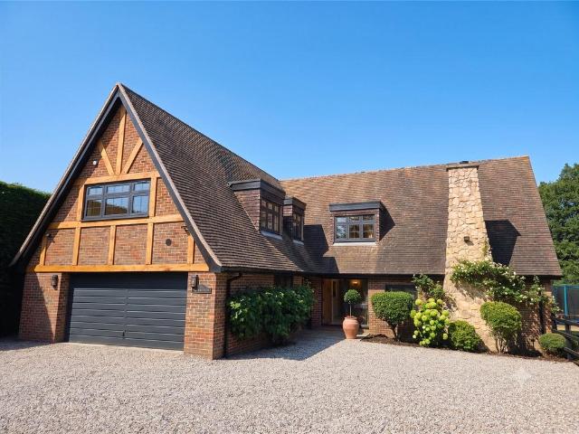 House for sale in Farley Hill, Arborfield Green