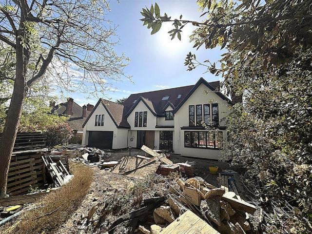 House for sale in Bickley, Greater London