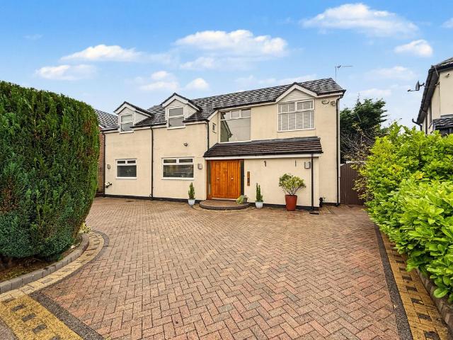 House for sale in Prestwich, Bury