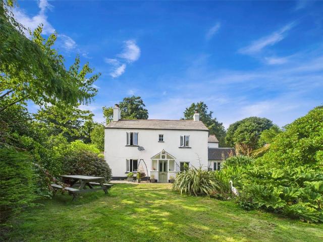 House for sale in Weir Quay, Devon